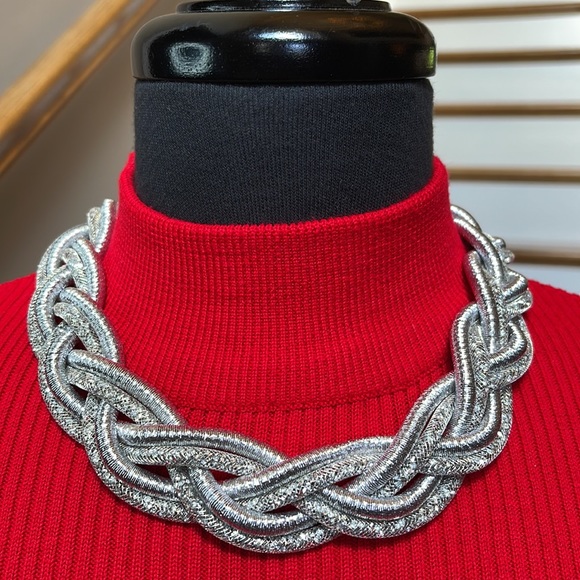 FASHION JEWELRY Jewelry - STATEMENT NECKLACE DRESSY BRAID D SILVER TONE 20”